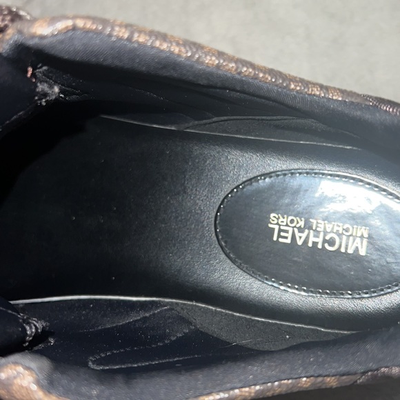 BRAND NEW Michael Kors sneakers - Picture 5 of 6